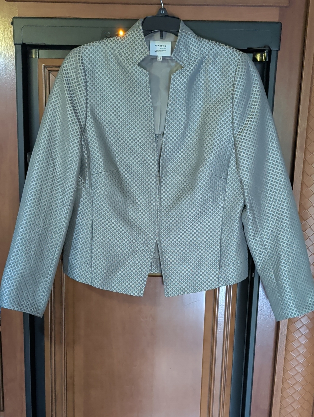 Akris Punto Silk Silver-Gray Patterned Open-Front Blazer